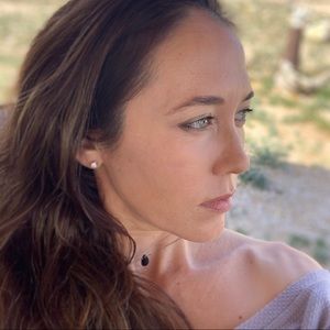 Meet your Posher, Nina